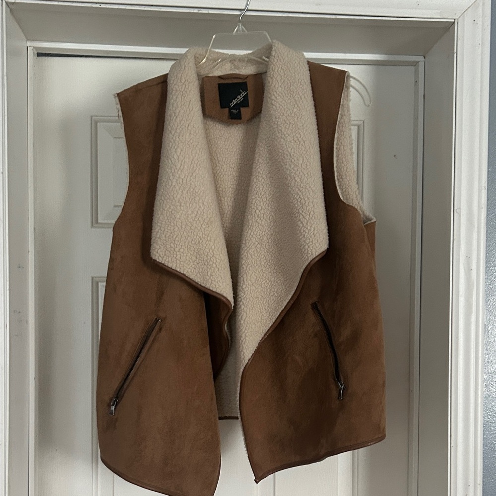 Collection B Tan and Cream Women's Vest